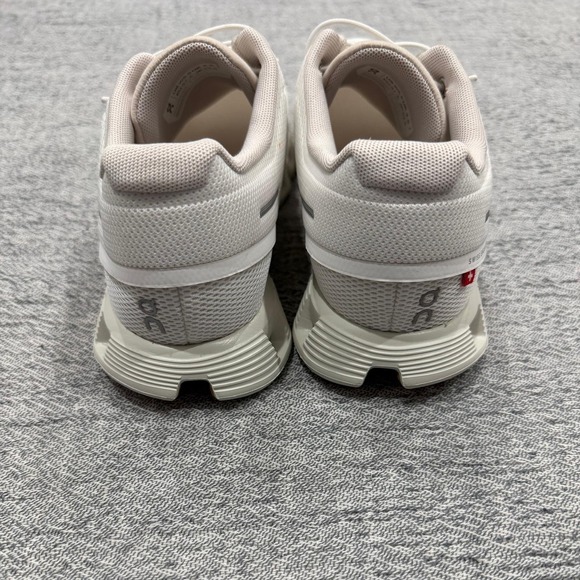 On Running Cloud 6 Sneakers Athletic Women 6.5 Pearl White Lightweight Comfort - Picture 5 of 9